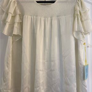 CeCe Cream Ruffle Sleeve Blouse